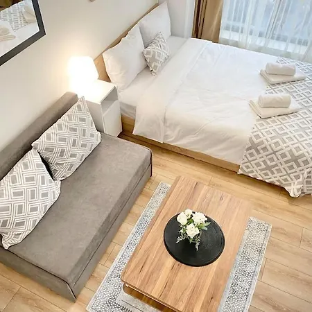 Appartamento Best Studio For Business & Family Super Fast Wi-fi *