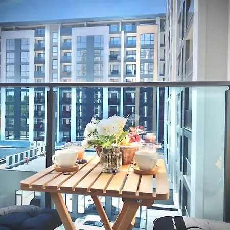 Best Studio For Business & Family Super Fast Wi-fi Appartamento Plovdiv